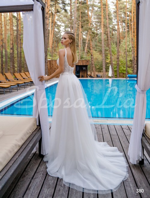 https://www.sposa-lia.com/images/stories/virtuemart/product/380       (3).jpg